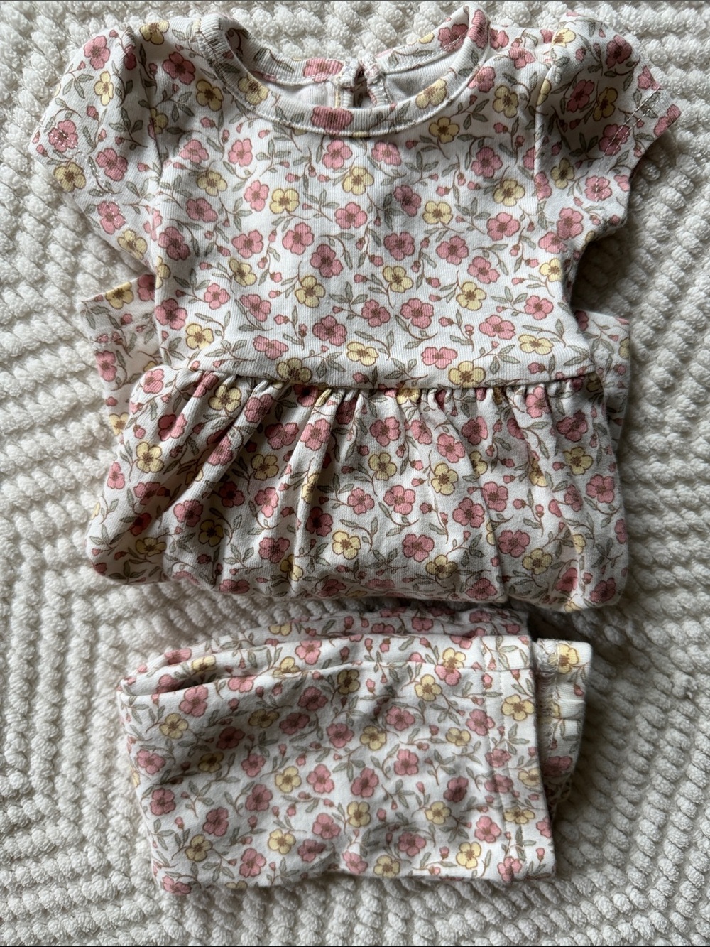 Floral Pink and Cream Carters Baby Girl Set - 2-Piece 3-6 Months